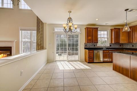 10 Trumbull Ct, Jackson, NJ 08527 photo 11
