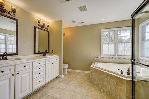10 Trumbull Ct, Jackson, NJ 08527 photo 42