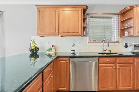 31 Mathiasen Pl, Matawan, NJ 07747 photo 18