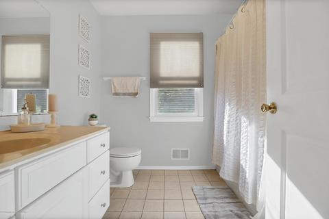 31 Mathiasen Pl, Matawan, NJ 07747 photo 25