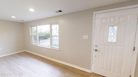 24 Oregon Ave, Jackson, NJ 08527 photo 5