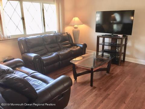 45 Laurelton Ave, Jackson, NJ 08527 photo 3