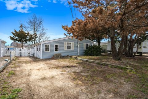 1705 Compass Dr, Forked River, NJ 08731 photo 2