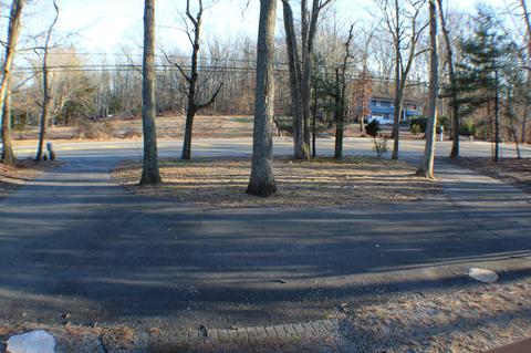 574 Jackson Mills Rd, Jackson, NJ 08527 photo 4