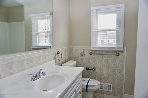 74 Nottingham Dr, Brick, NJ 08724 photo 11