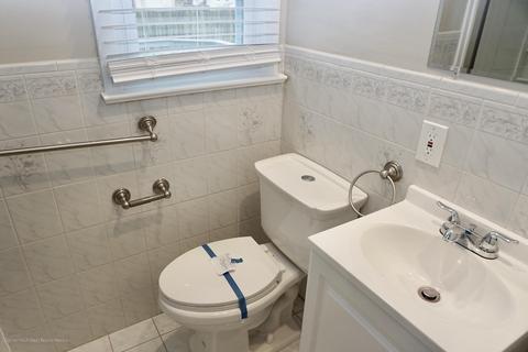 74 Nottingham Dr, Brick, NJ 08724 photo 6