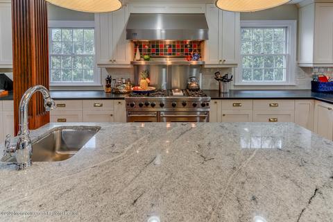925 Teaberry Ln, Brielle, NJ 08730 photo 13