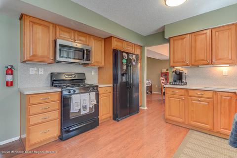 133 D St, Brick, NJ 08723 photo 10