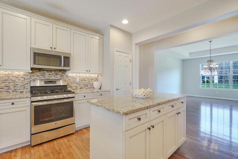 18 Aidan Ln, Jackson, NJ 08527 photo 16