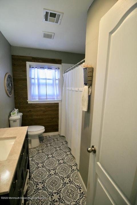 304 6th St, Waretown, NJ 08758 photo 40