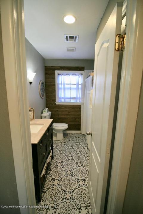 304 6th St, Waretown, NJ 08758 photo 37