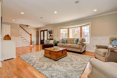 8 Sutton Ct, Matawan, NJ 07747 photo 7