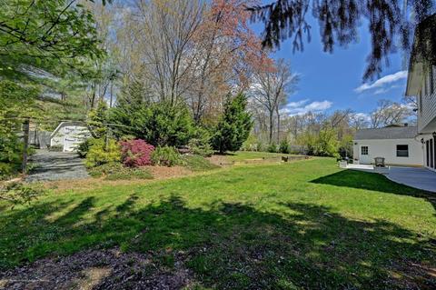 8 Sutton Ct, Matawan, NJ 07747 photo 37