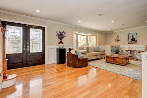 8 Sutton Ct, Matawan, NJ 07747 photo 6