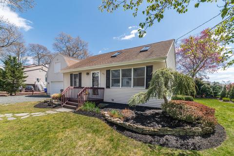 43 Capri Dr, Brick, NJ 08723 photo 2