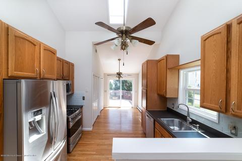 43 Capri Dr, Brick, NJ 08723 photo 4