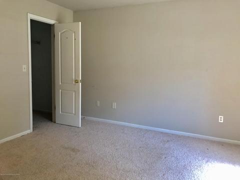 403 Clark Dr, Brick, NJ 08724 photo 18