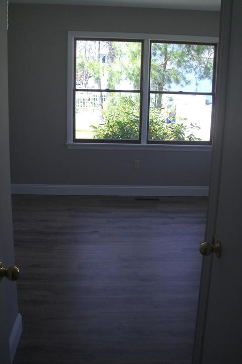 324 Wainwright St, Forked River, NJ 08731 photo 13