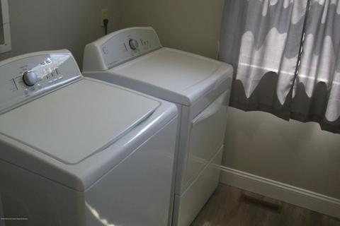 324 Wainwright St, Forked River, NJ 08731 photo 11