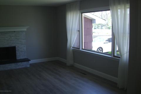 324 Wainwright St, Forked River, NJ 08731 photo 3
