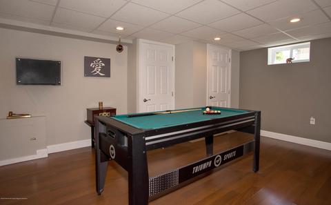 61 Harrison Pl, Parlin, NJ 08859 photo 14