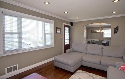 61 Harrison Pl, Parlin, NJ 08859 photo 5
