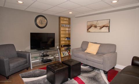 61 Harrison Pl, Parlin, NJ 08859 photo 15