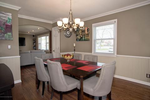 61 Harrison Pl, Parlin, NJ 08859 photo 2