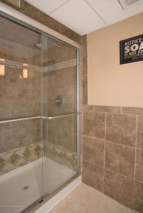 61 Harrison Pl, Parlin, NJ 08859 photo 17