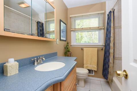 20 Marc Dr, Matawan, NJ 07747 photo 16