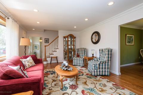 20 Marc Dr, Matawan, NJ 07747 photo 4
