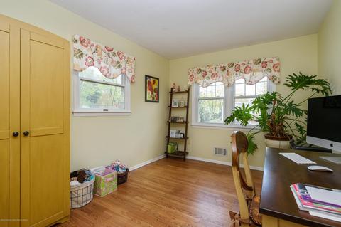 20 Marc Dr, Matawan, NJ 07747 photo 14