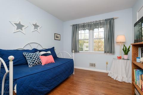 20 Marc Dr, Matawan, NJ 07747 photo 15