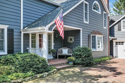 8 N Cherry Ln, Rumson, NJ 07760 photo 2