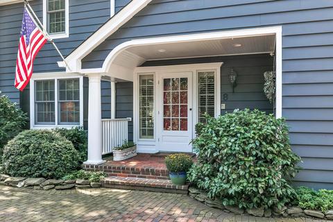 8 N Cherry Ln, Rumson, NJ 07760 photo 3