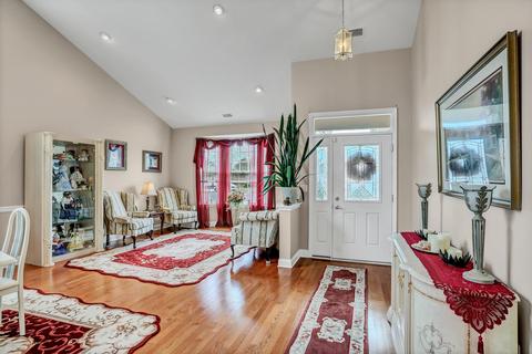 8 Harrow Ct, Jackson, NJ 08527 photo 4