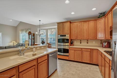 8 Harrow Ct, Jackson, NJ 08527 photo 7