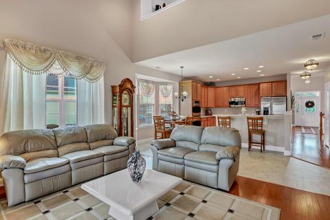8 Harrow Ct, Jackson, NJ 08527 photo 2