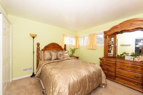 3 Farmbrook Dr, Old Bridge, NJ 08857 photo 12