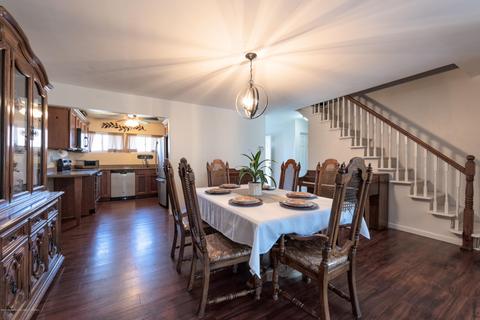 3 Farmbrook Dr, Old Bridge, NJ 08857 photo 3