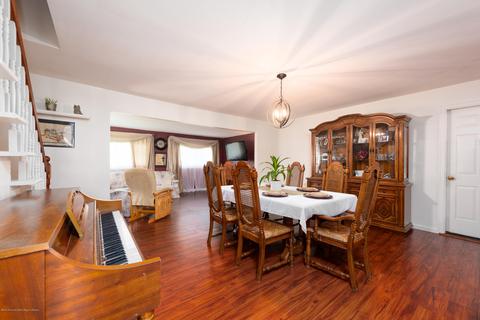 3 Farmbrook Dr, Old Bridge, NJ 08857 photo 4