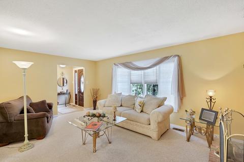 4 Mulberry Ct, Jackson, NJ 08527 photo 8