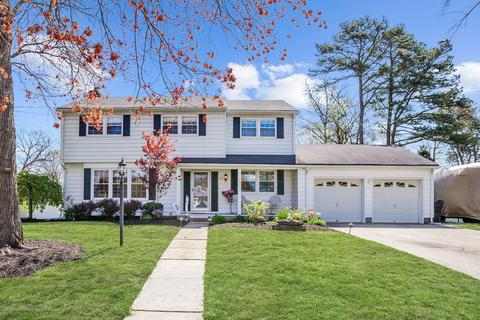 67 Robbins St, Brick, NJ 08724 photo 1