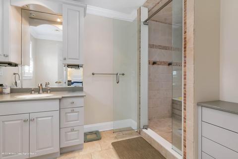 37 Circle Dr, Rumson, NJ 07760 photo 10