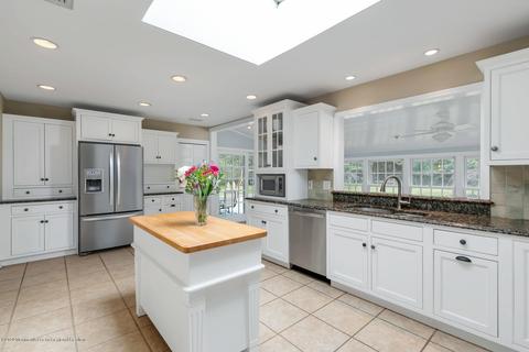 37 Circle Dr, Rumson, NJ 07760 photo 6