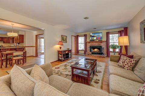 12 Knolls Dr, Jackson, NJ 08527 photo 4