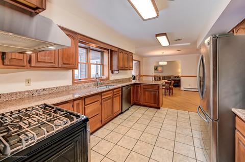 12 Knolls Dr, Jackson, NJ 08527 photo 20