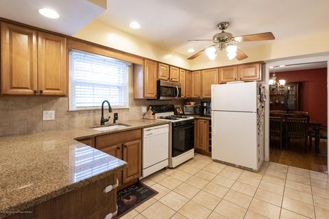 564 Nicholas Rd, Brick, NJ 08724 photo 9
