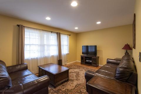 564 Nicholas Rd, Brick, NJ 08724 photo 5