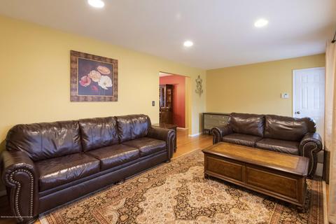 564 Nicholas Rd, Brick, NJ 08724 photo 4